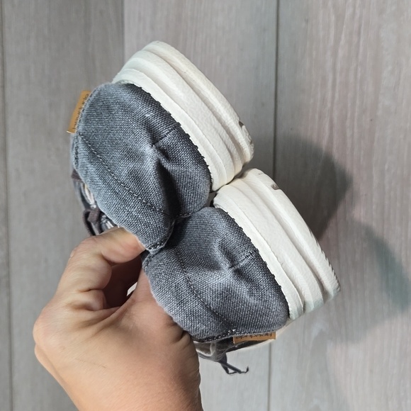 Hey Dude Womens Wendy Chambray off white Loafer Slip on shoes sz 8 - Picture 5 of 10